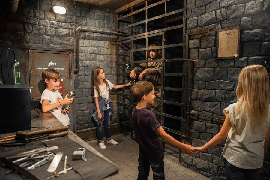 Квест в реальности Подвиг разведчика от компании Чеширский код Квест в реальности Подвиг разведчика от компании Чеширский код