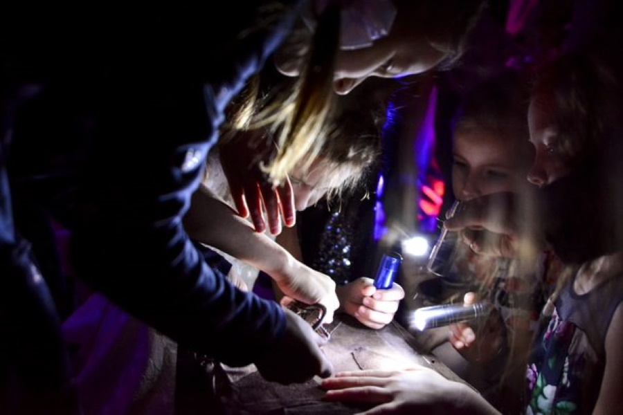 Квест в реальности Загадочная комната от компании Лабиринт Квест в реальности Загадочная комната от компании Лабиринт