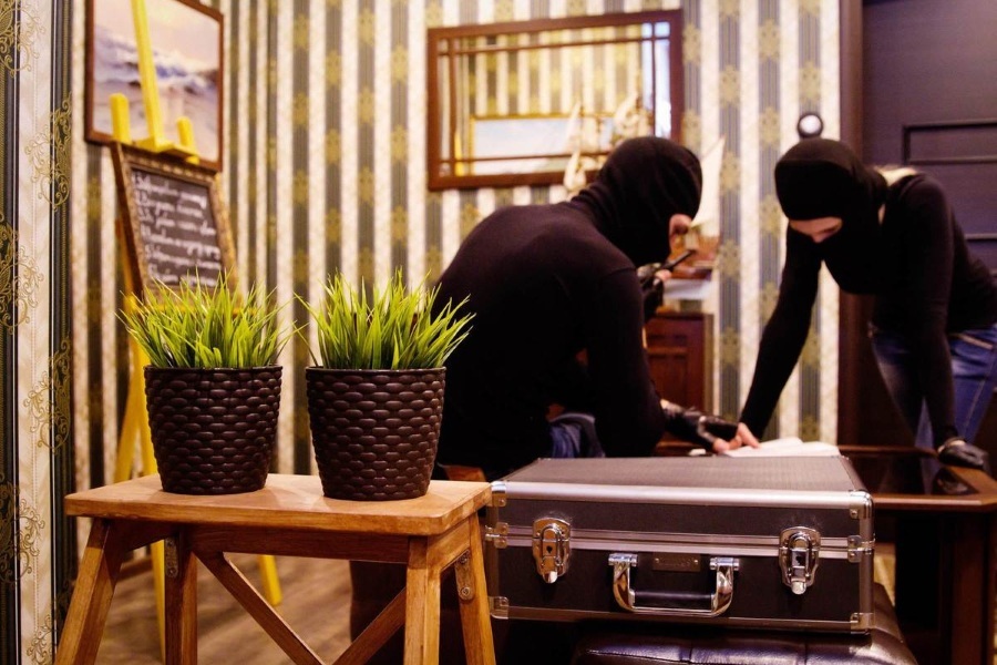 Квест в реальности Идеальное ограбление от компании В ловушке 24 Квест в реальности Идеальное ограбление от компании В ловушке 24